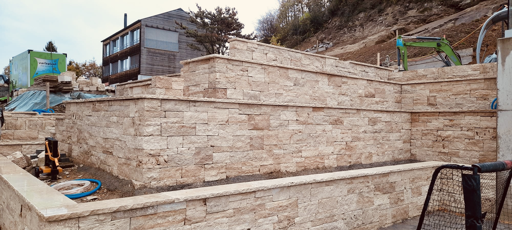 Teamwork – Natursteinbearbeitung als Leidenschaft