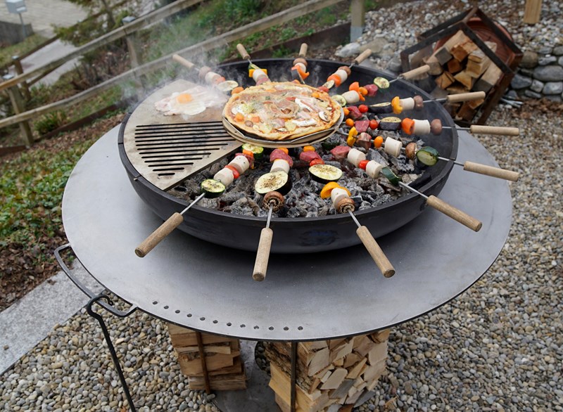 Der Sonnengrill verbindet elegantes Design mit praktischer Handhabung, Multifunktionalität und Qualität