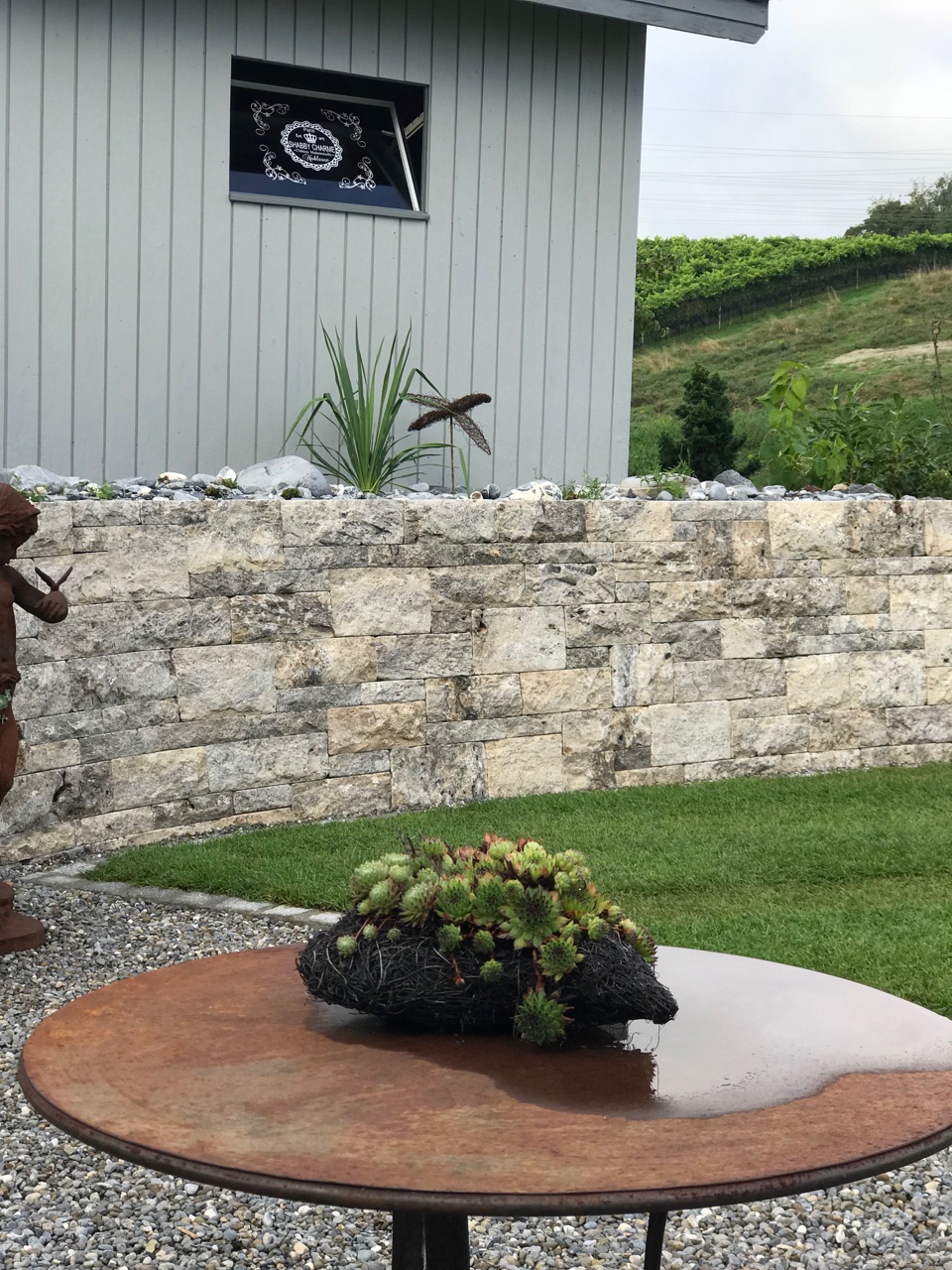 Mauerbau in Travertin